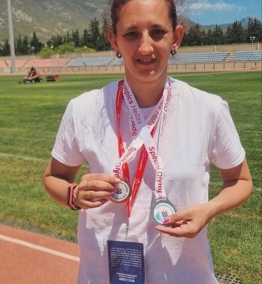 Πανελλήνιοι Αγώνες Special Olympics στο Λουτρακη Η Ελενη Σοφοκλέους : •2η Αργυρό μετάλλιο στο μίνι α